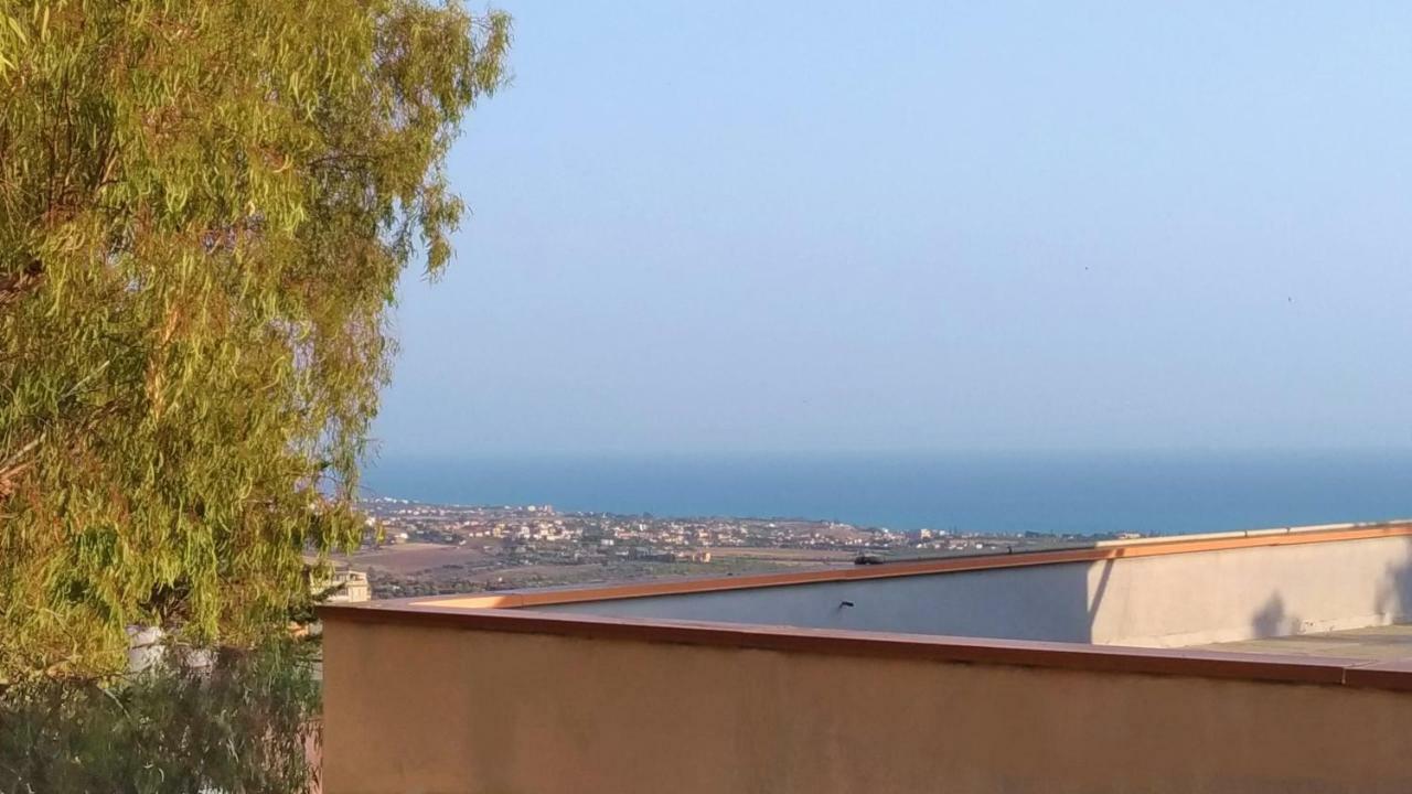Bed And Breakfast La Mansarda Agrigent Exterior foto